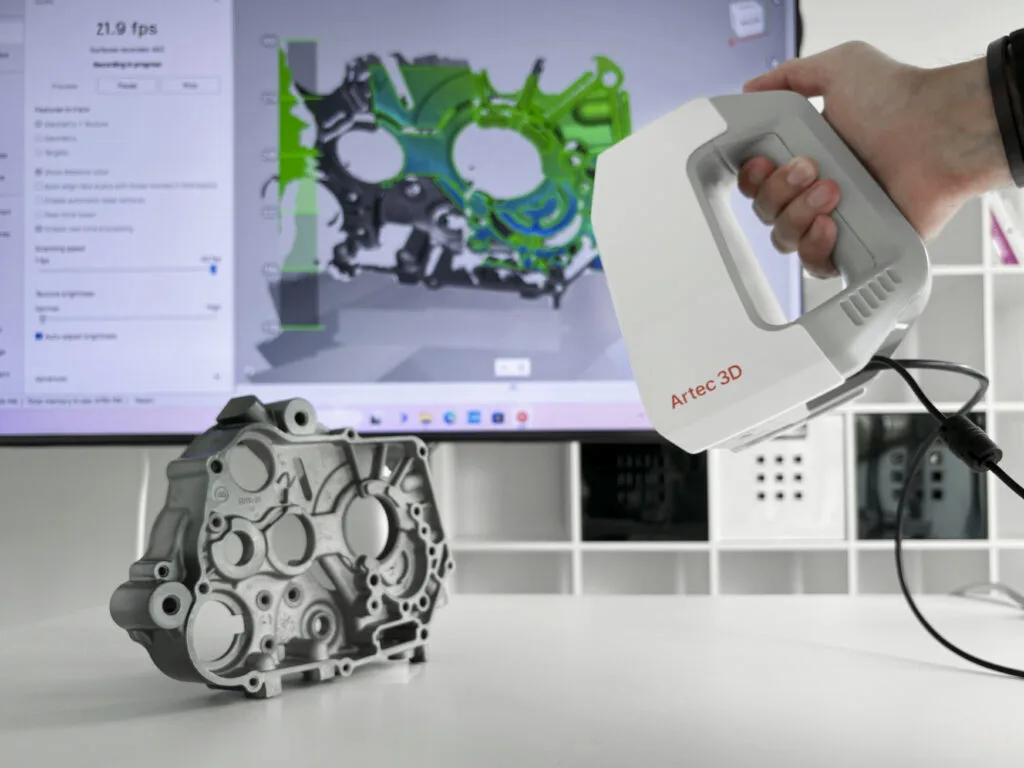 Artec Spider II in use on a detailed metal part
