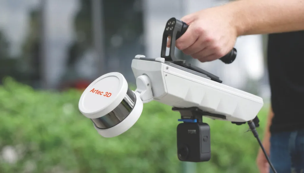 Artec Jet handheld on its grip