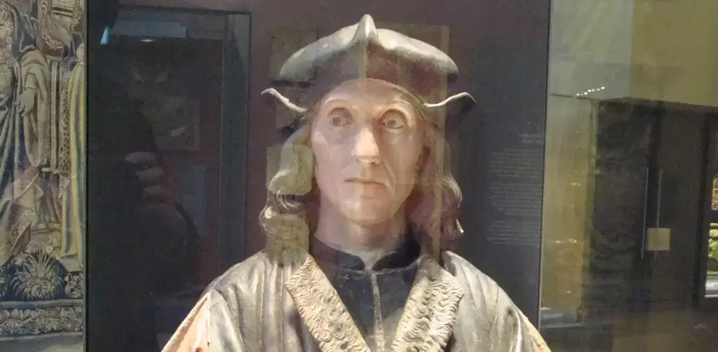 Henry VII bust