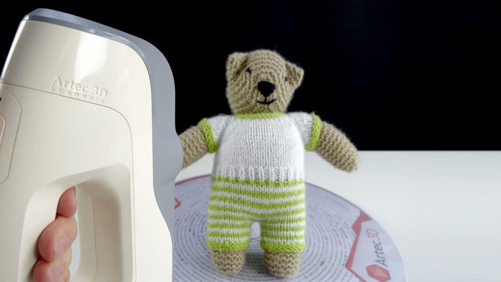 artec-eva-review-teddy-small