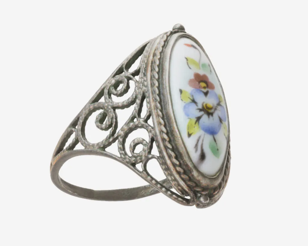 Ring captured in full colour texture with Artec Micro II