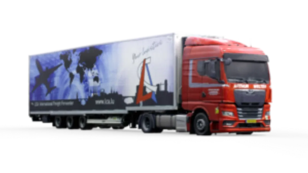 Large vehicle captured in full with Artec Ray II