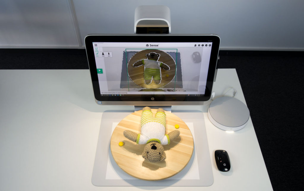 HP Sprout 3D Scanning Review - Intel RealSense F200 Test