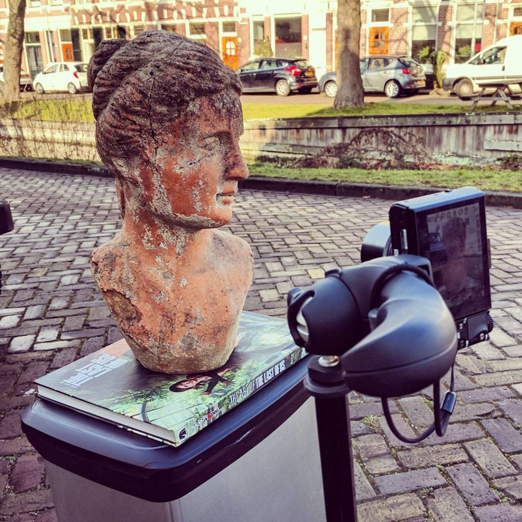 Photogrammetry Set-up: Tripod and Sony RX100M2